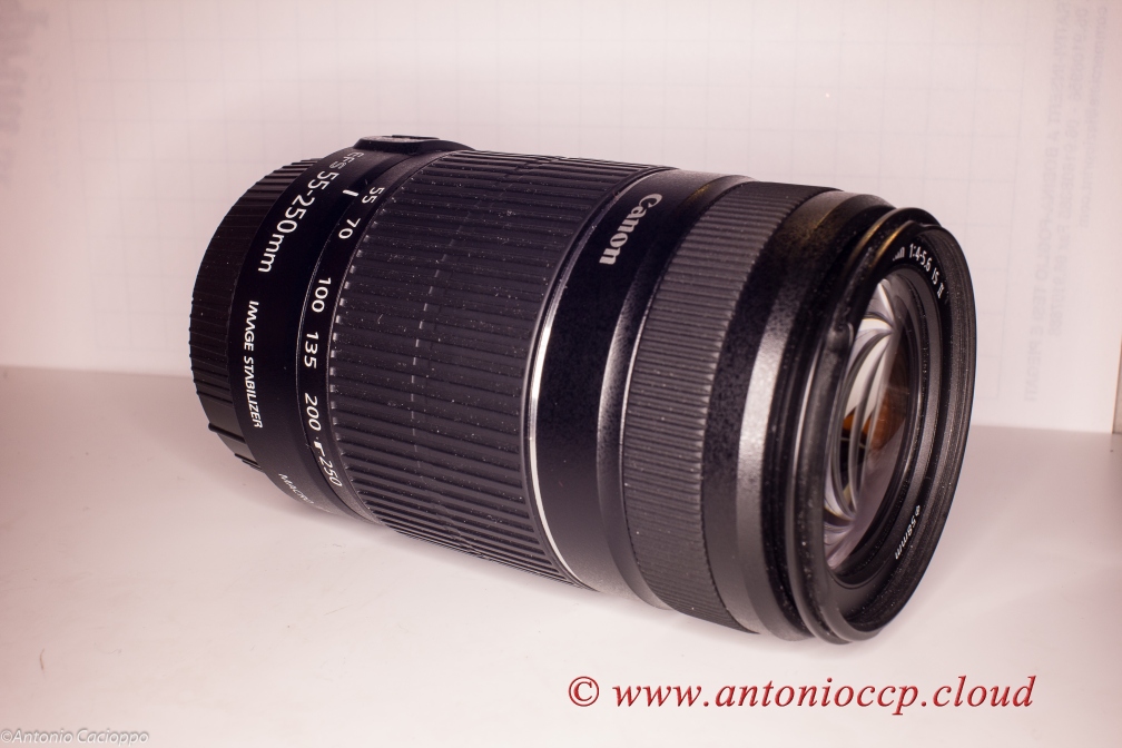 canon-zoom-55-250mm-f45-56-is 16448925369 o